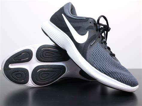 nike revolution 4 reviews